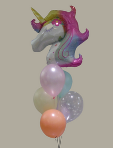 Bouquet  de ballons Licorne. prix total $42.99